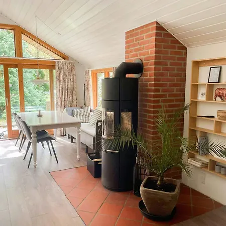 Vibe In The Warm House Of Fredskov In Zealand