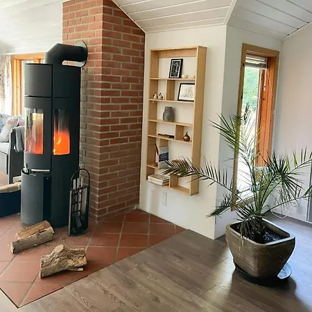 Vibe In The Warm House Of Fredskov In Zealand Feriehus Store Fuglede