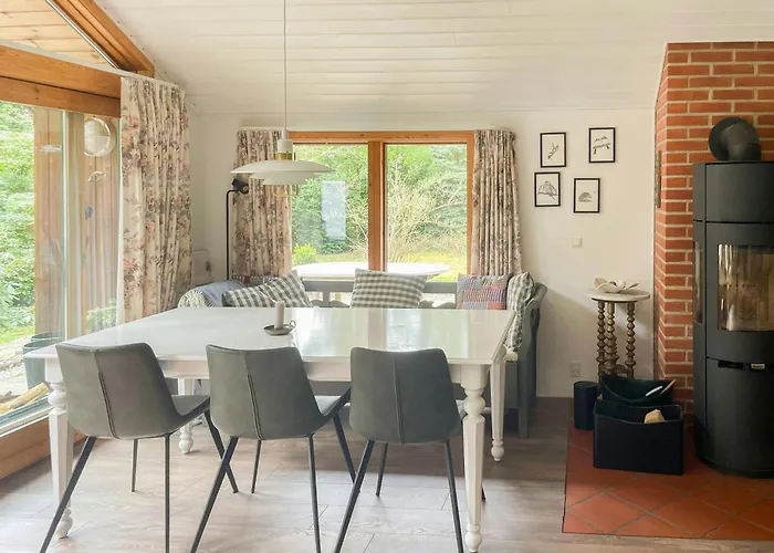 Vibe In The Warm House Of Fredskov In Zealand